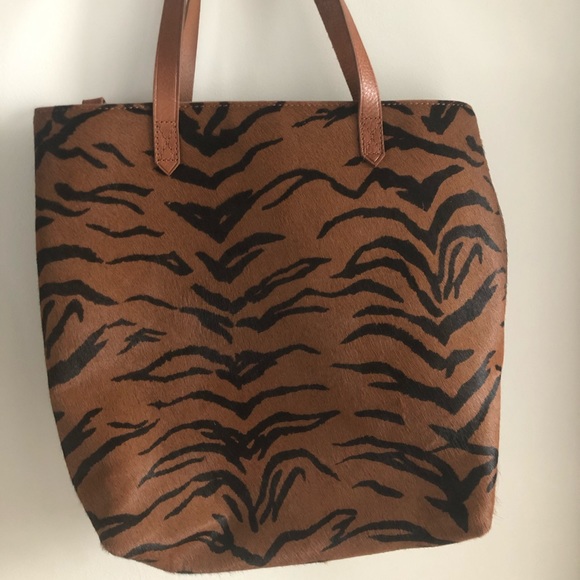 Madewell Medium Transport Tote (Calf Hair Edition) - Picture 3 of 6